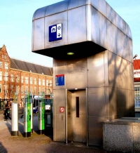 Central Station Handicaped Lift