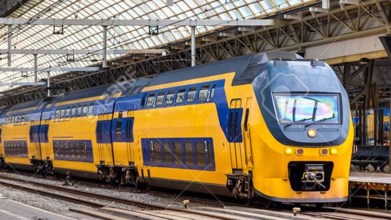 trasferimento dell'aeroporto del treno di Amsterdam